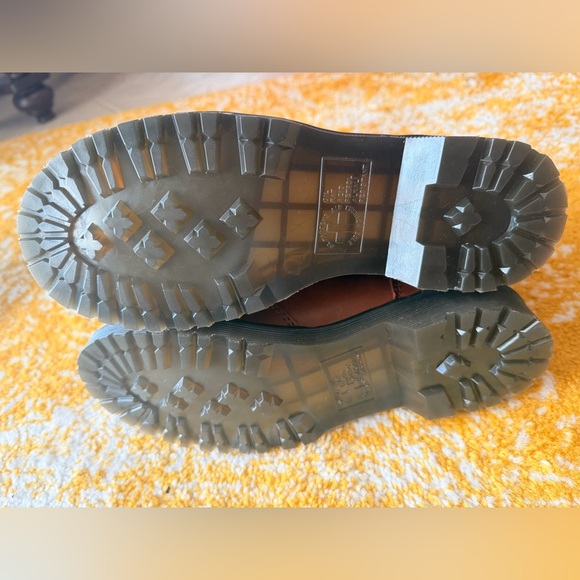 Dr. Martens Brown Fur-Lined Winter Boots - Picture 5 of 5